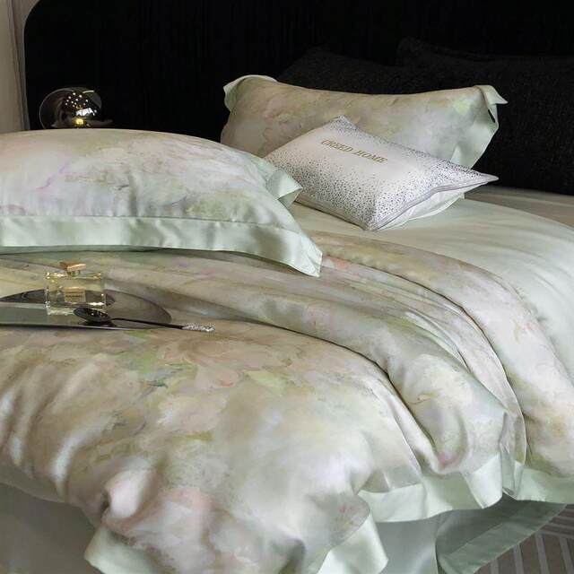High-end 100-pin Lanjing Tiansi four-piece set light luxury cool printed quilt cover bed sheet summer silky bedding