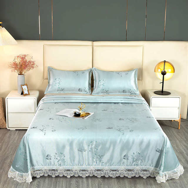 Summer ice silk cool mat three-piece set cool bed linen machine washing lace edge summer air conditioning soft mat can be customized