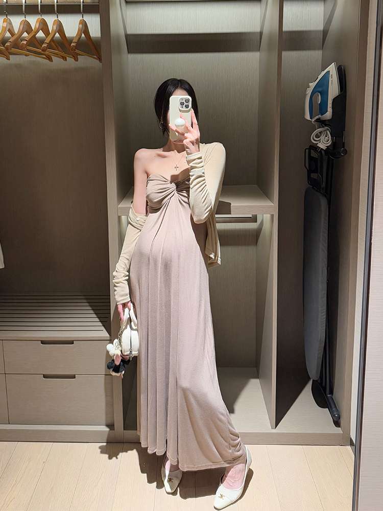 金色的茧 孕期洋气孕妇装新款孕妈连衣裙女夏辣妈法式礼服抹胸裙 — 1