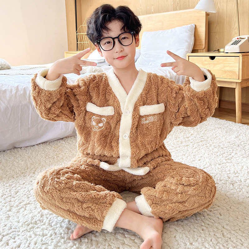 CHILDRENS PAJAMAS AUTUMN AND WINTER BOYS FLANNEL VELVET THICKENED MIDDLE AND LARGE BOYS BOYS WINTER CORAL VELVET LOUNGEWEAR SET