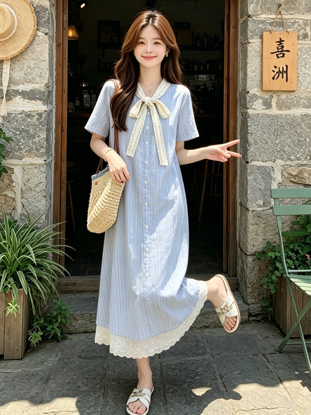 孕妇连衣裙夏季薄款2026新款蓝色甜美蕾丝拼接短袖A字裙中长款女 — 3