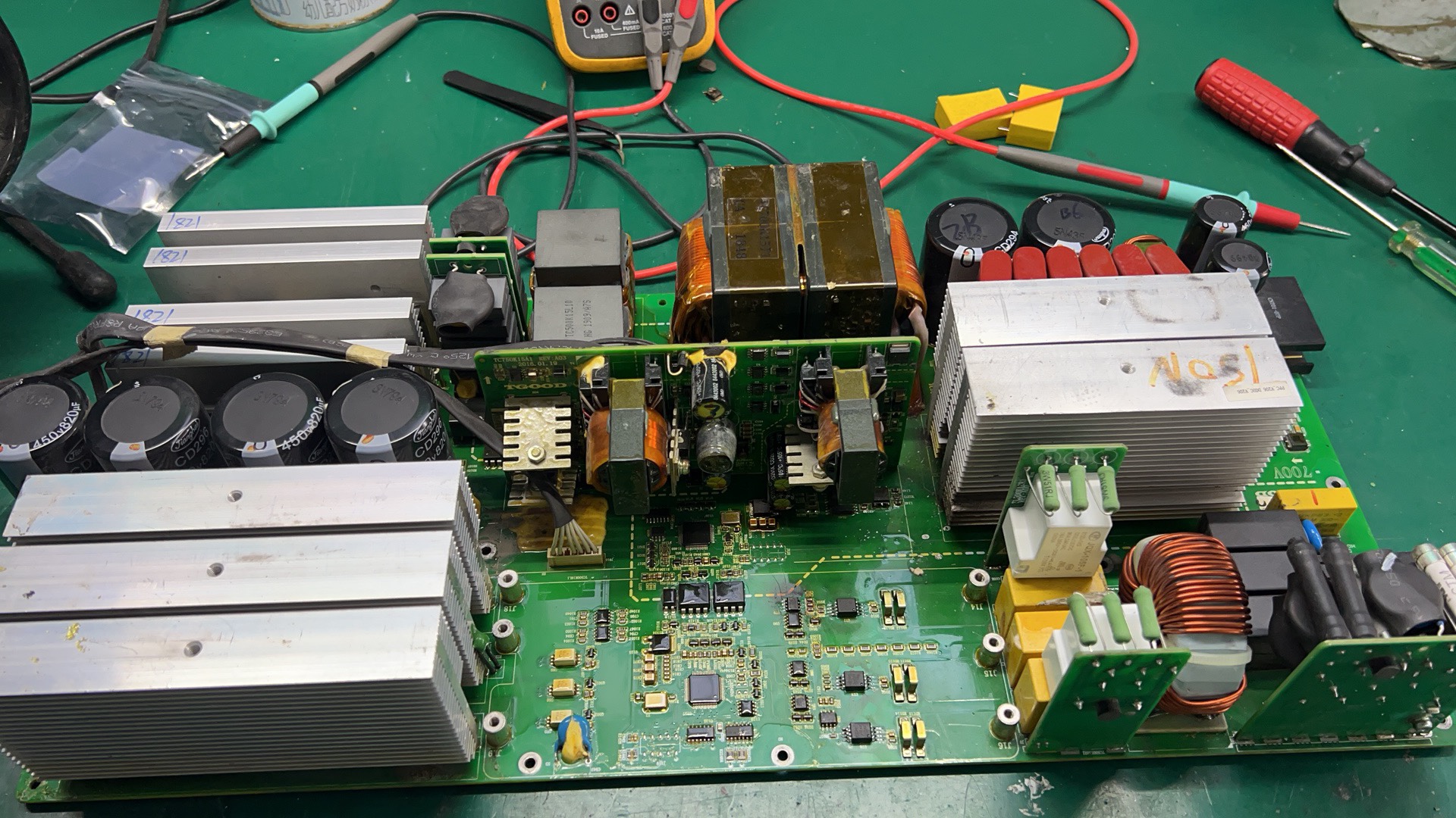 충전 모듈 수리 INFIINVEST는 INKERUI STATE GRID 및 기타 충전 전원 모듈 수리 브랜드에 전화