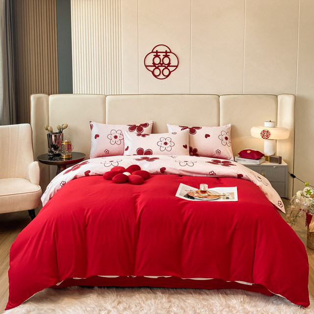 Simple 100 pieces wedding red four-piece set printed wedding quilt cover bed sheet wedding new house wedding quilt bedding 4