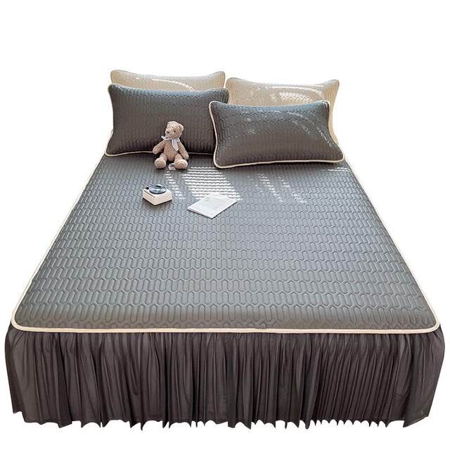 Bed skirt latex mat three-piece set 2024 new summer ice silk mat machine washable folding sheet soft mat summer
