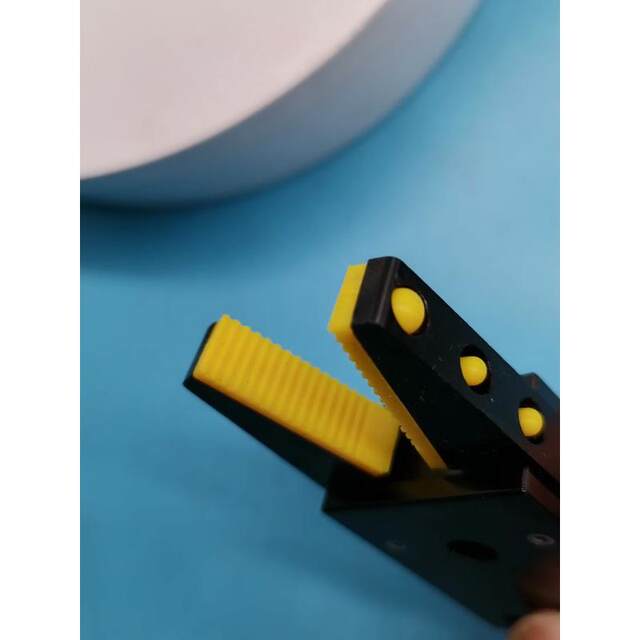 Clamping robot pneumatic mini J1060A water port claw fast fixture cylinder finger clip accessories