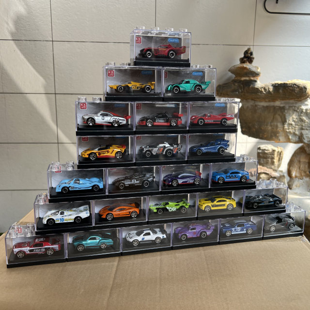 Cool retro sports car simulation alloy car model metal model with display box children racing boy toys