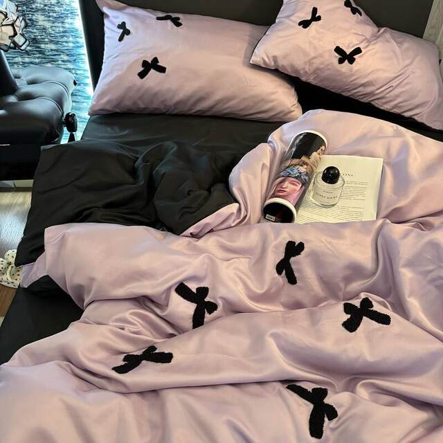 Summer ice silk bow quilt cover cool quilt cover washing silk smooth bed sheet girl heart four-piece set three-piece set