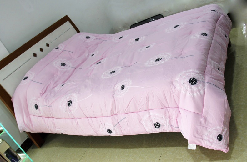 AMBERS QUILT THICKENED AUTUMN AND WINTER QUILT WARM AND SOFT QUILT CORE SINGLE DOUBLE INTIMATE QUILT 1.5 METERS 1.8 METERS 2 METERS