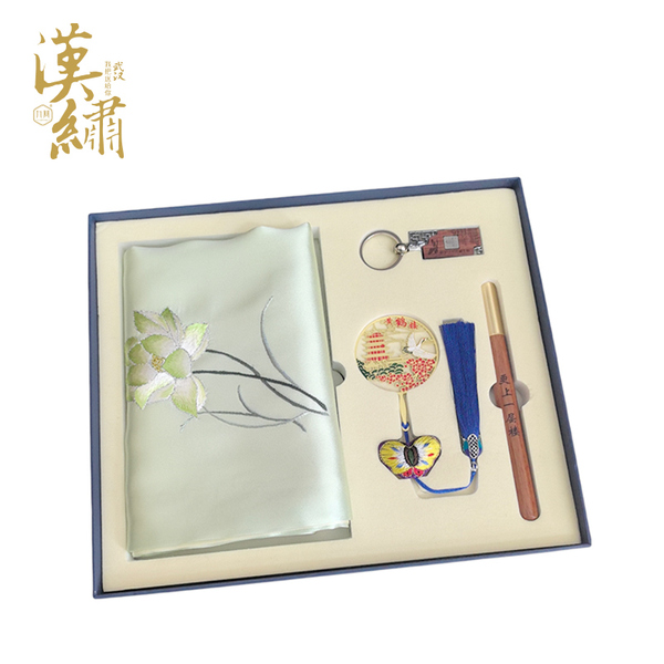 中国武汉特色手工刺绣桑蚕丝汉绣丝巾送女朋友闺蜜老外真丝伴手礼