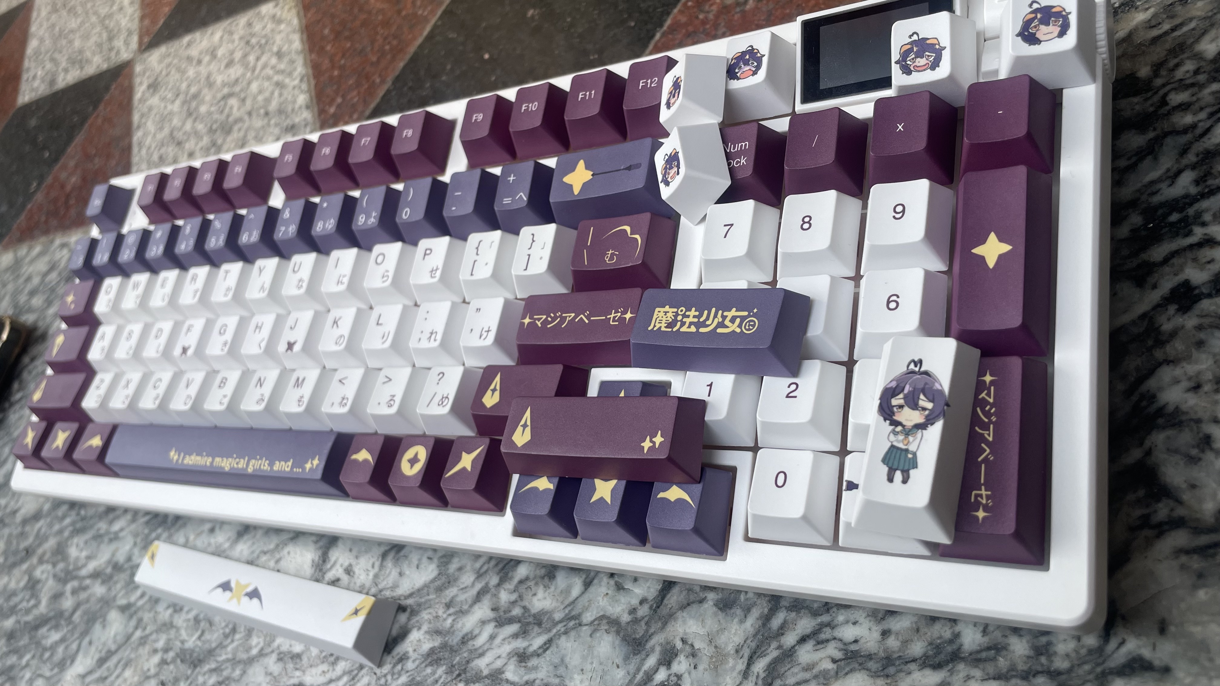 DREAMING OF BECOMING A MAGICAL GIRL HIIRAGI MAI TINA MAPLE CANDY CHARACTER THEMED KEYCAPS PBT SUBLIMATION KEYCAPS
