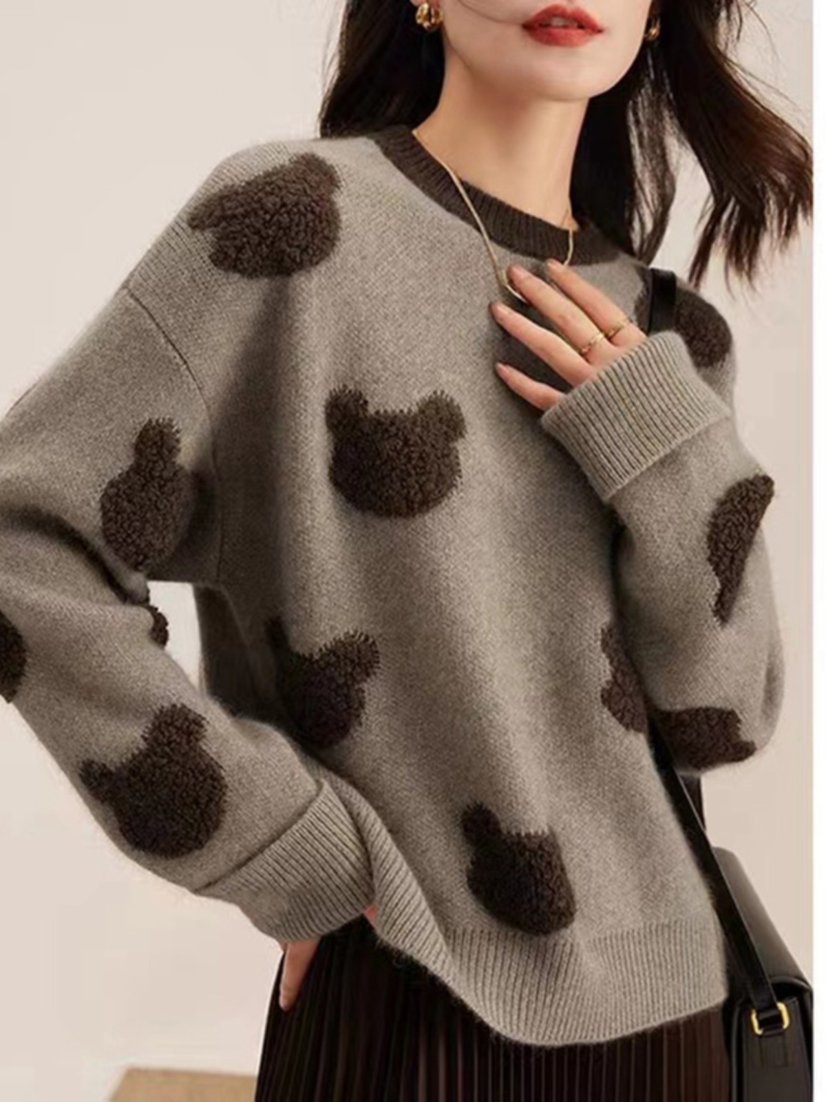 EUROPEAN HIGH-END HEAVY INDUSTRY SMALL FRAGRANCE HIGH-END SENSE OF LUXURY SOFT GLUTINOUS THREE-DIMENSIONAL CARTOON EMBROIDERY RACCOON FLUFF SWEATER WOMENS WINTER THICKENING