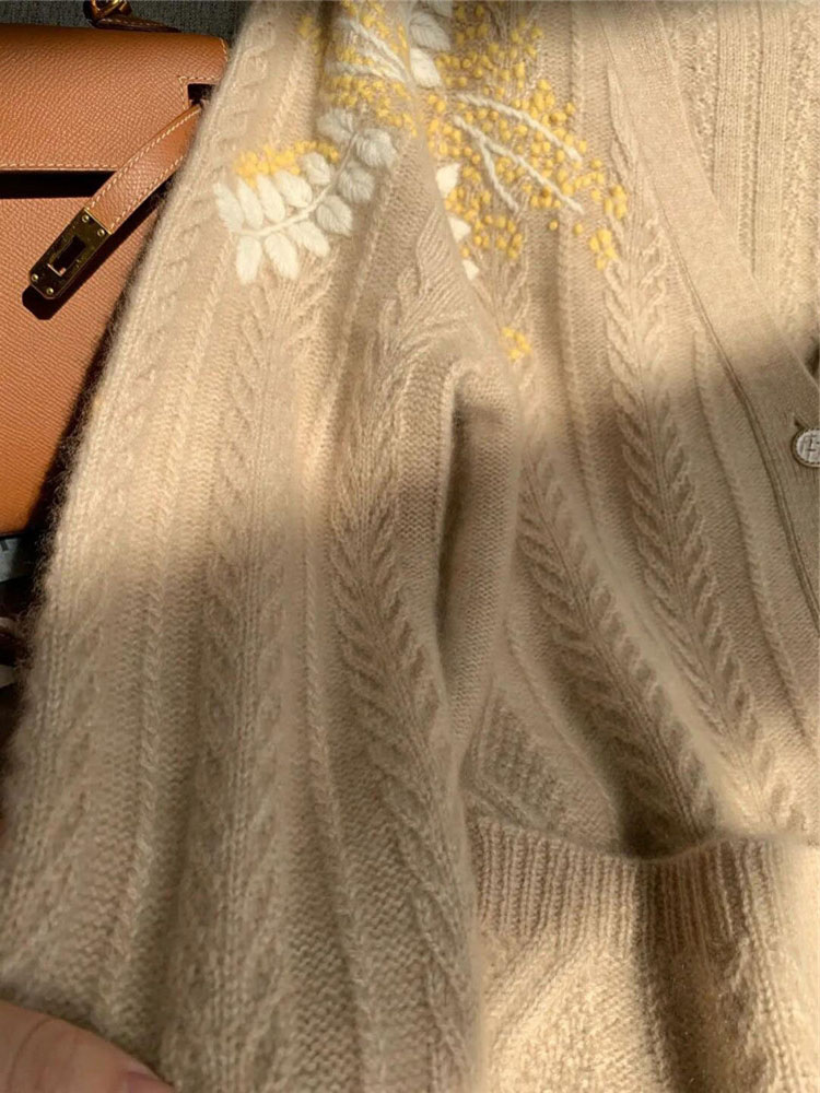 JAPANESE VINTAGE LAZY STYLE HIGH-QUALITY HAND-EMBROIDERED CROCHET KNIT SWEATER JACKET WOMENS AUTUMN AND WINTER