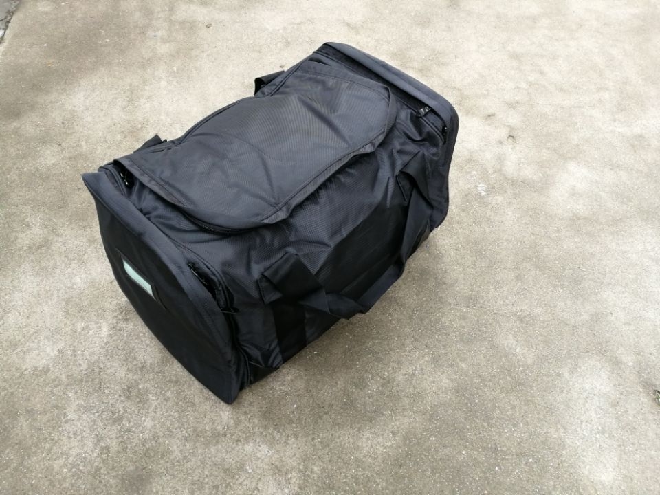 대용량 수납가방 및 여행가방 - 내 지점으로 이동하여 더욱 다양한 제품을 만나보세요