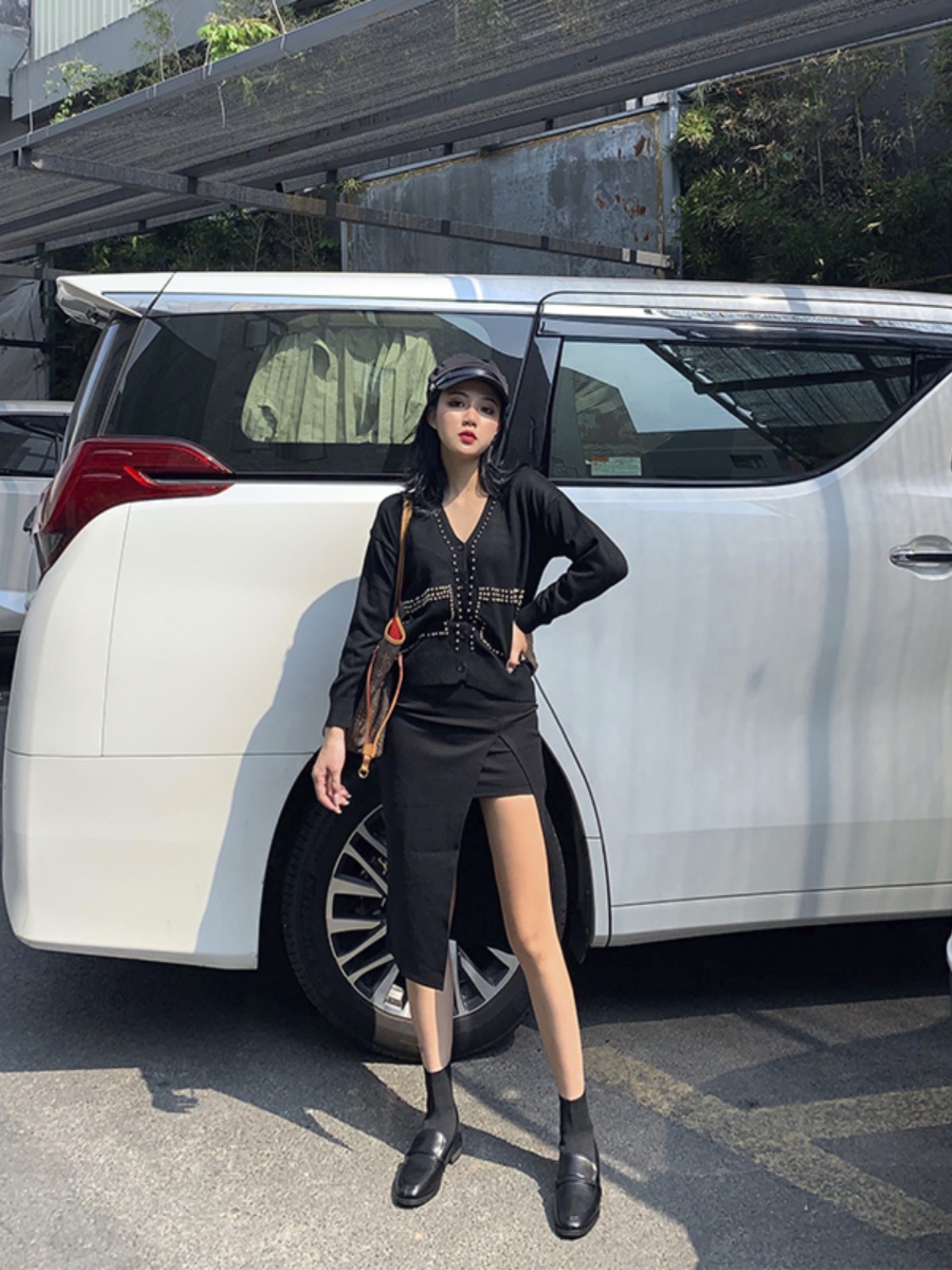 밀라노 스튜디오 탄성 양말 여성 부츠 2024 새로운 한국어 버전 플랫 밑창 슬림 양말 마틴 부츠 여성용 짧은 부츠