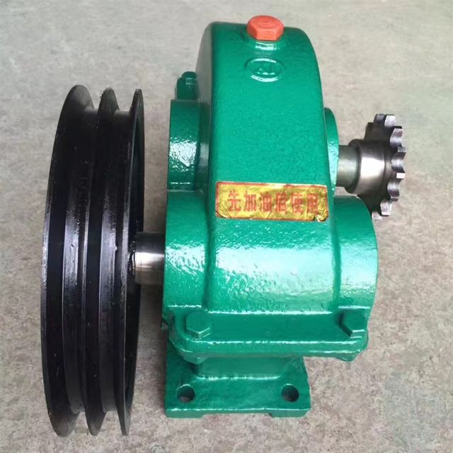 True soil JZM180l small mixer drum rubbing rubber gear reducer tooth box wave!