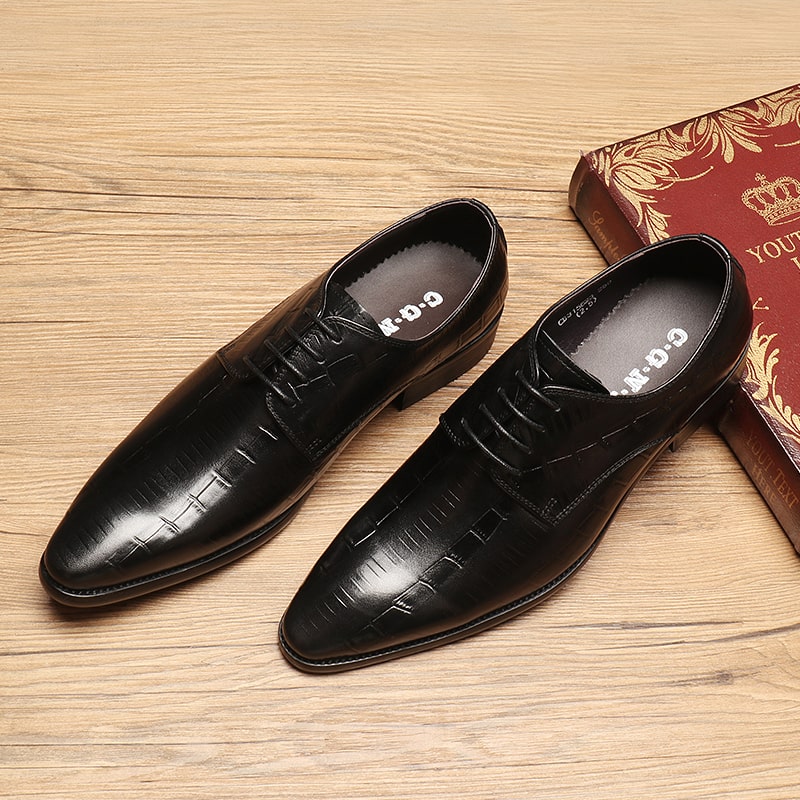 2021 NEW MENS LEATHER SHOES GENUINE LEATHER FORMAL WEAR BUSINESS BRITISH POINTED TOE FASHION TREND SINGLE LEATHER SHOES PERFORMANCE SHOES