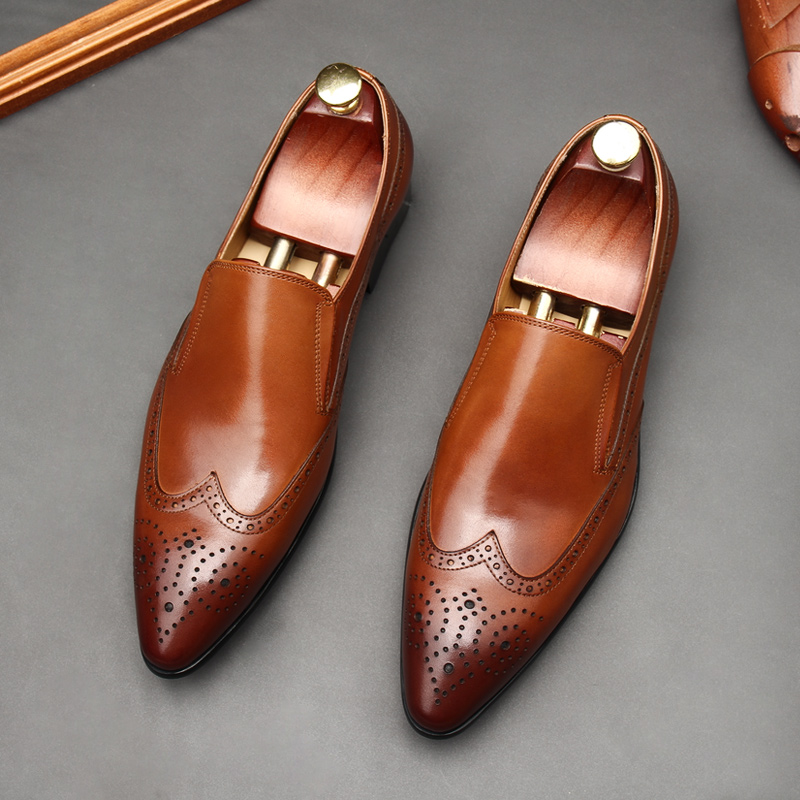 2021 NEW MENS SHOES AUTUMN MENS THICK-SOLED BUSINESS FORMAL WEAR LEATHER CASUAL BRITISH BULLOCK SHOES MENS WEDDING SHOES
