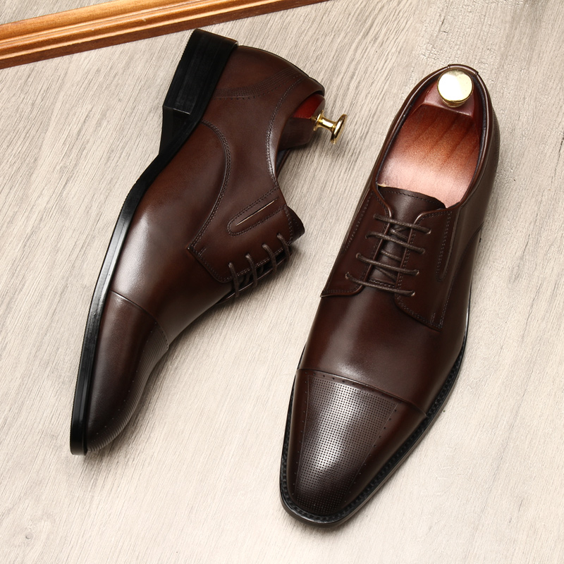 AUTUMN NEW STYLE DRESS SHOES MENS LEATHER BUSINESS CASUAL SOFT SOLE MENS SHOES BRITISH POINTED TOE BREATHABLE TREND WEDDING SHOES