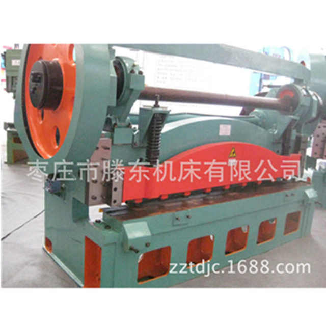 Manufacturer supplies plate shearing machine Q11-13X2500 transmission mechanical plate shearing machine plate cutting machine