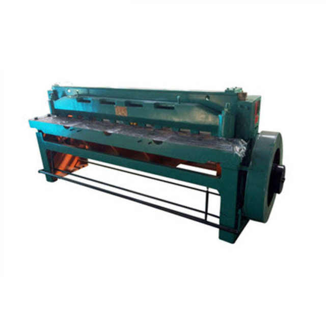 Q11-4 2000 Shearing Machine Small CNC Shearing Machine Punching Machine Bending Machine Electro-hydraulic