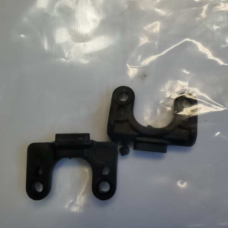 CASTER CASTER ETO821 1 8 OFF-ROAD ET036 BALANCE BAR PLATE