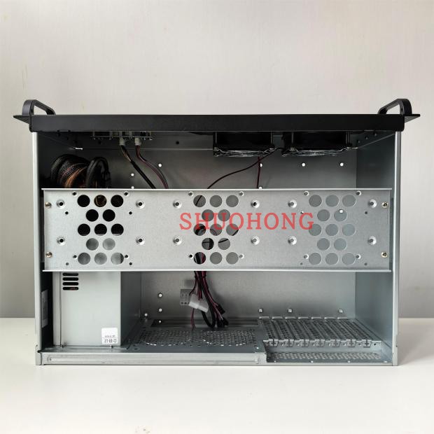 TOPLON 4U300 서버 섀시 표준 ATX 마더보드는 4U 표준 PC 전원 공급 장치와 함께 설치 가능