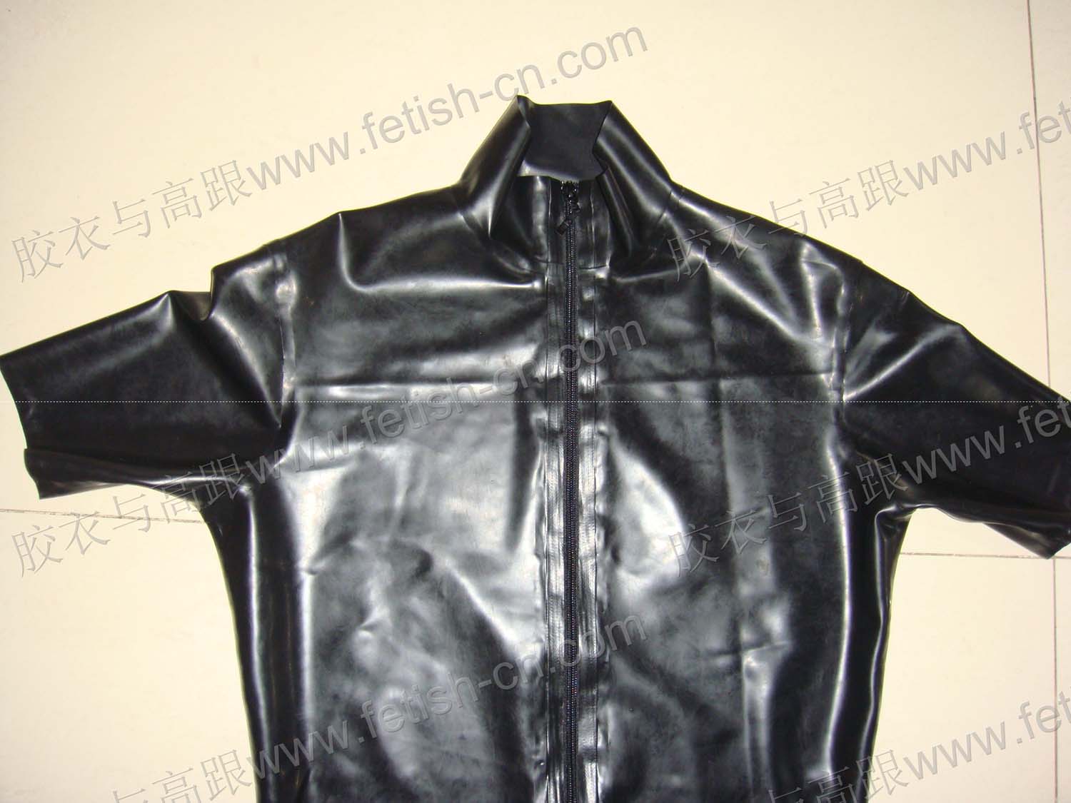 LATEX DOUBLE-SIDED SHINY SKINNY SHORT-SLEEVED CARDIGAN