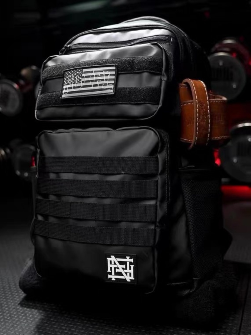 Darcsport狼头运动战术背包可盘腰带健身野外室内登山户外双肩包