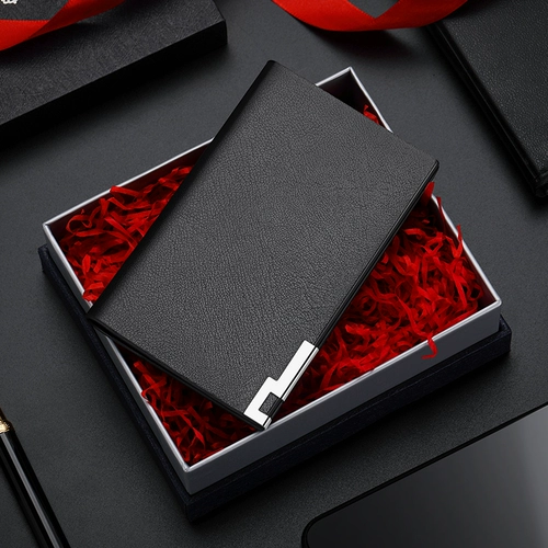 Кожаный ультратонкий изысканный вместительный и большой картхолдер для визитных карточек