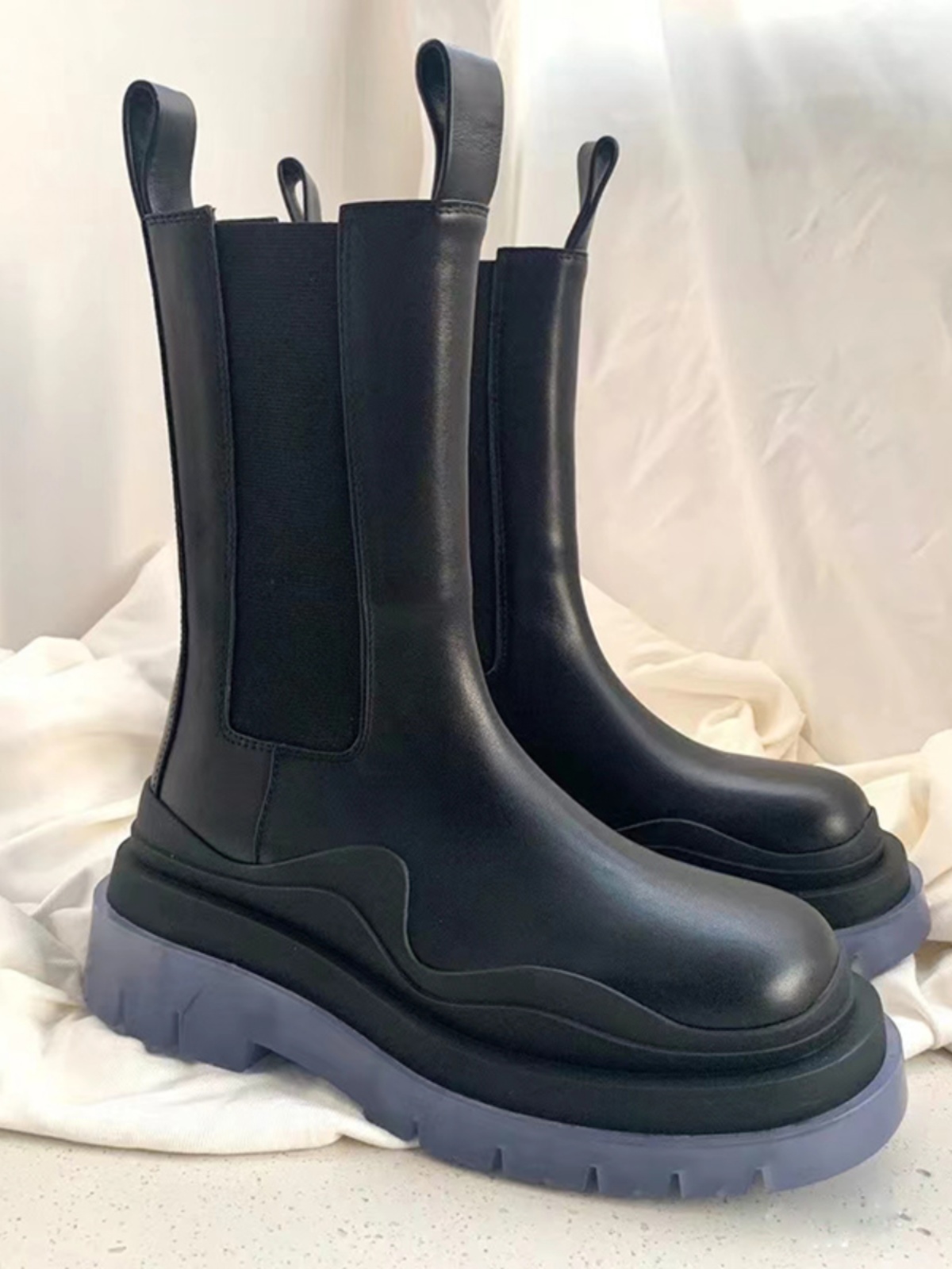BA. BV MARTIN BOOTS WOMENS MONA SAME LEATHER BOOTIES THICK-SOLED HEIGHTENED CHELSEA BOOTS MENS MID-BARREL CIGARETTE BOOTS