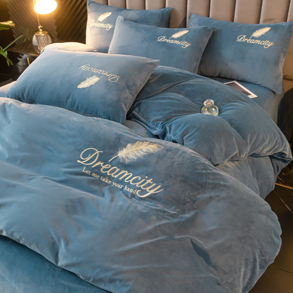 冬季加绒牛奶绒被套单件双面法兰绒被罩150x200x230cm珊瑚绒被单