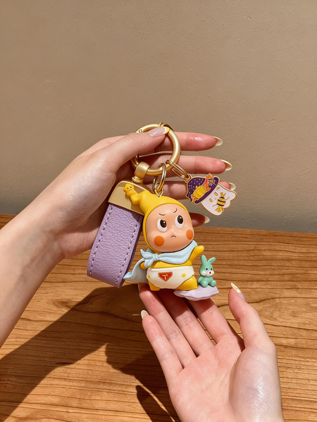 葡萄甜正品DIY手作星星人可爱真皮精致车钥匙扣萌粒包挂件多巴胺