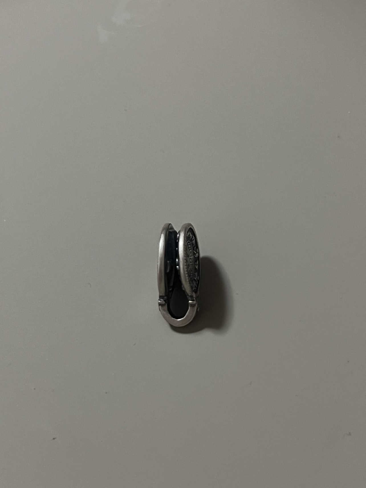 JIUGONG 양면 클립 크기는 약 20X15X8MM 절묘한 솜씨 10개 이상의 문자열과 일치할 수 있습니다