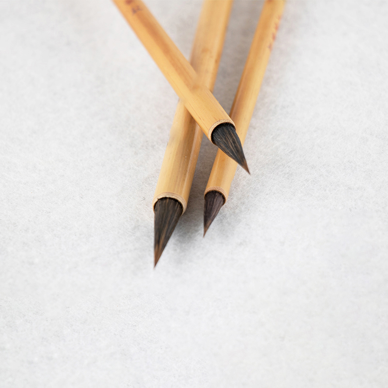 중수당 왕희지의 자필 편지 보라색 머리 늑대 머리 및 머리카락 작은 필기체 및 일반 서체 손으로 쓴 서예 붓 세트