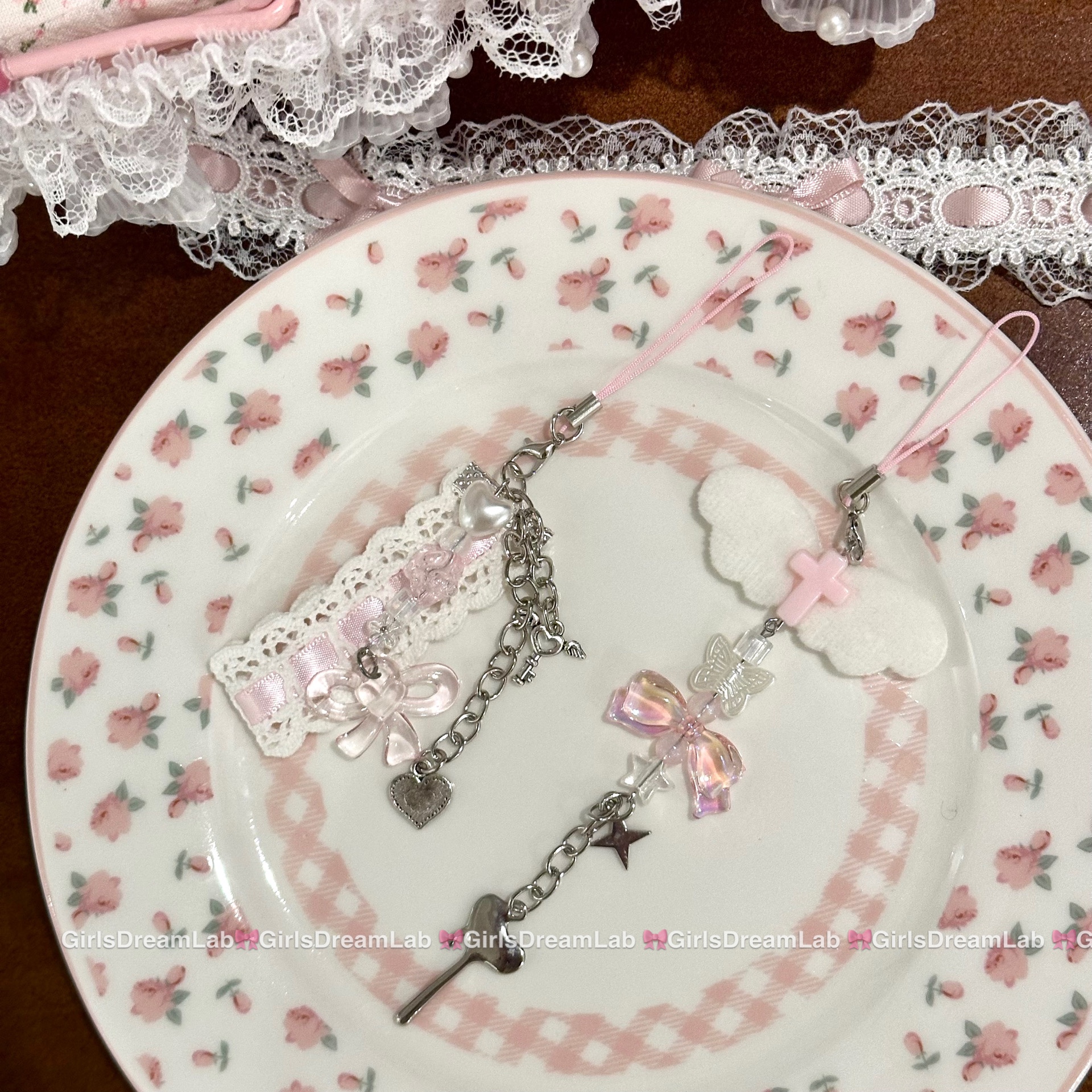 ORIGINAL HOMEMADE PINK WINGS LACE GIRL HEART SUBCULTURE MOBILE PHONE PENDANT BAG HANGING KEYCHAIN GOOBEN PENDANT
