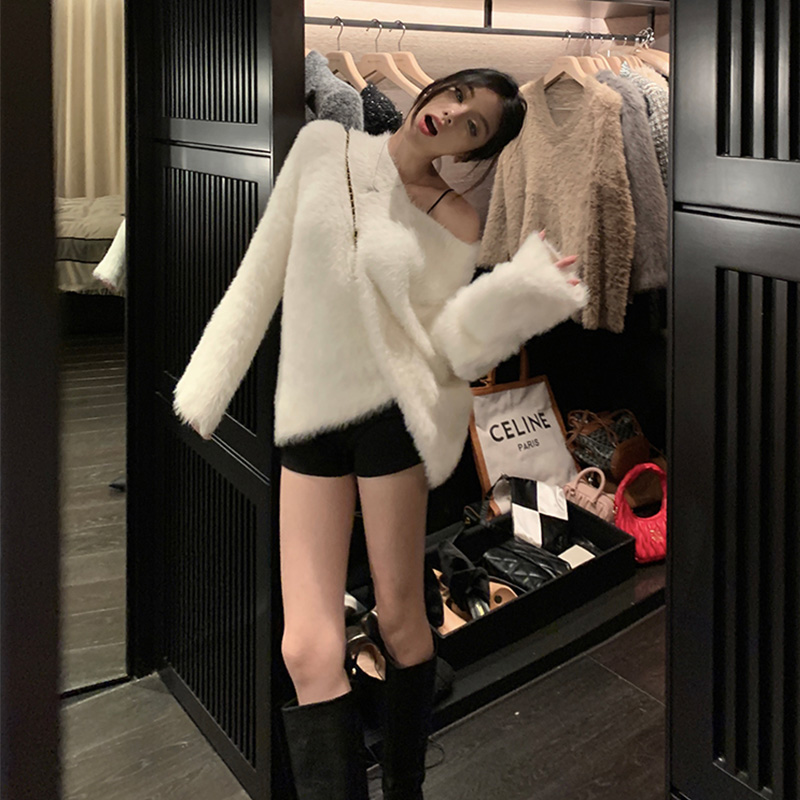AUTUMN AND WINTER NEW SOFT GLUTINOUS WIND MILK WHIR GENTLE V-NECK LONG SLEEVE SWEATER WOMENS 2022 HIGH-END LOOSE KNITWEAR