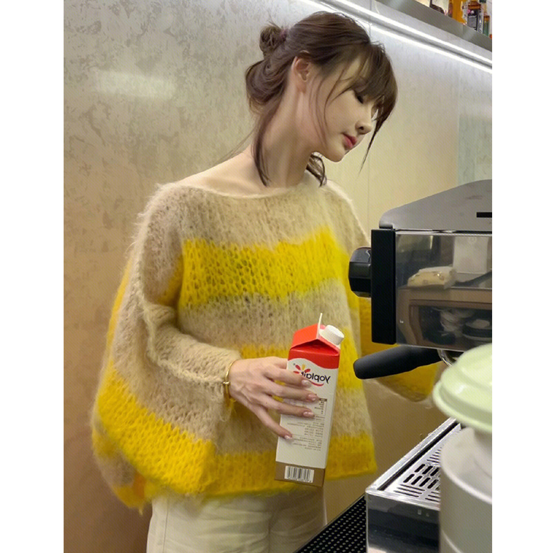 DESIGN SENSE MOHAIR WARM SOFT WAXY HIGH-END NICHE SWEATER WOMENS 2022 NEW COLOR CONTRAST COLOR TEMPERAMENT TRENDY