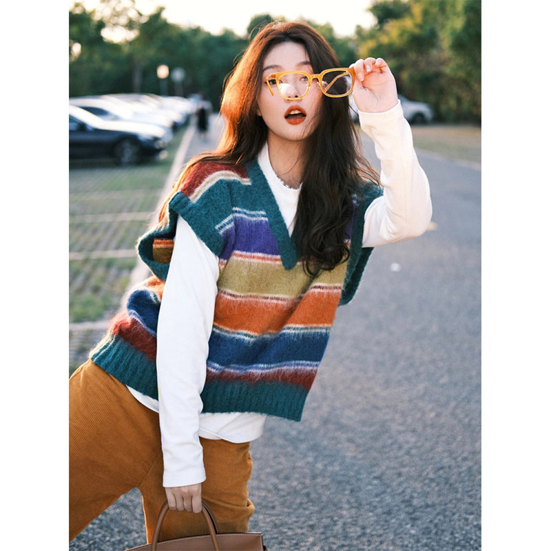 VINTAGE RAINBOW STRIPES LOOSE VEST KNIT VEST WOMENS FALL 2022 NEW VINTAGE CROPPED V-NECK TOP