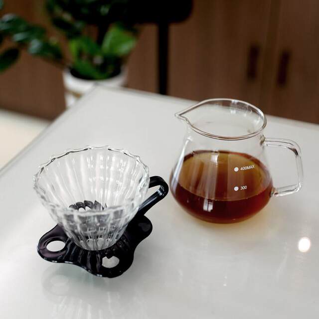 V60 drip coffee filter cup heat-resistant glass cloud pot household hand-making pot set American coffee pot funnel