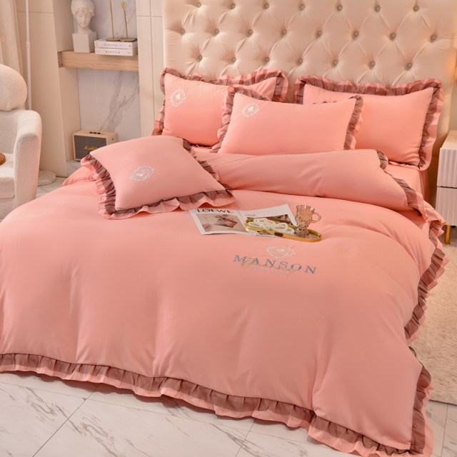 Korean light luxury nude sleeping bed j skirt four-piece set cotton embroidery girl heart pure cotton soft skin-friendly sheet quilt cover bed