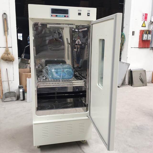 Shibei 0-60 Constant temperature and humidity incubator temperature and humidity test culture constant temperature and humidity chamber 55-90%RH