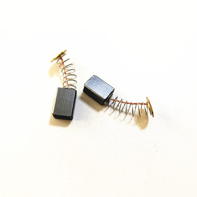 适用史丹利SDR4010手电钻STGD5006电磨碳刷石墨电刷电动工具配件