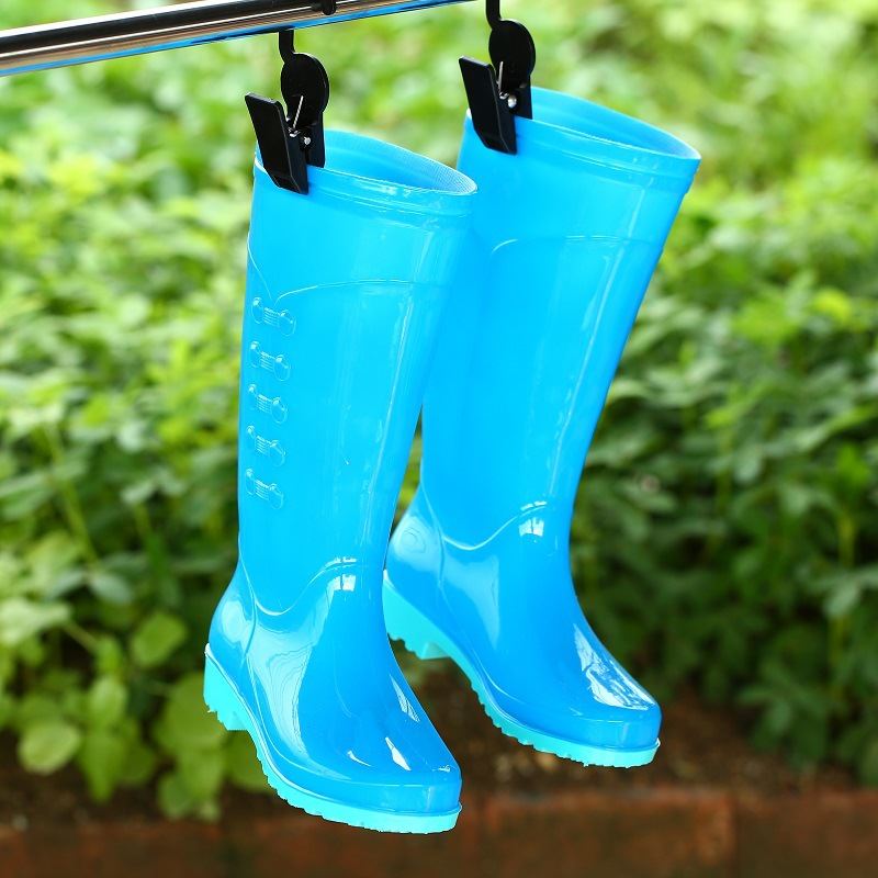 NON-LINING AND FLEECE ANTI-SLIP WATERPROOF SHOES FASHION LONG BARREL RAIN BOOTS WEAR-RESISTANT PLASTIC WATER SHOES WEAR WOMENS RAIN BOOTS HIGH-BARREL OUTSIDE