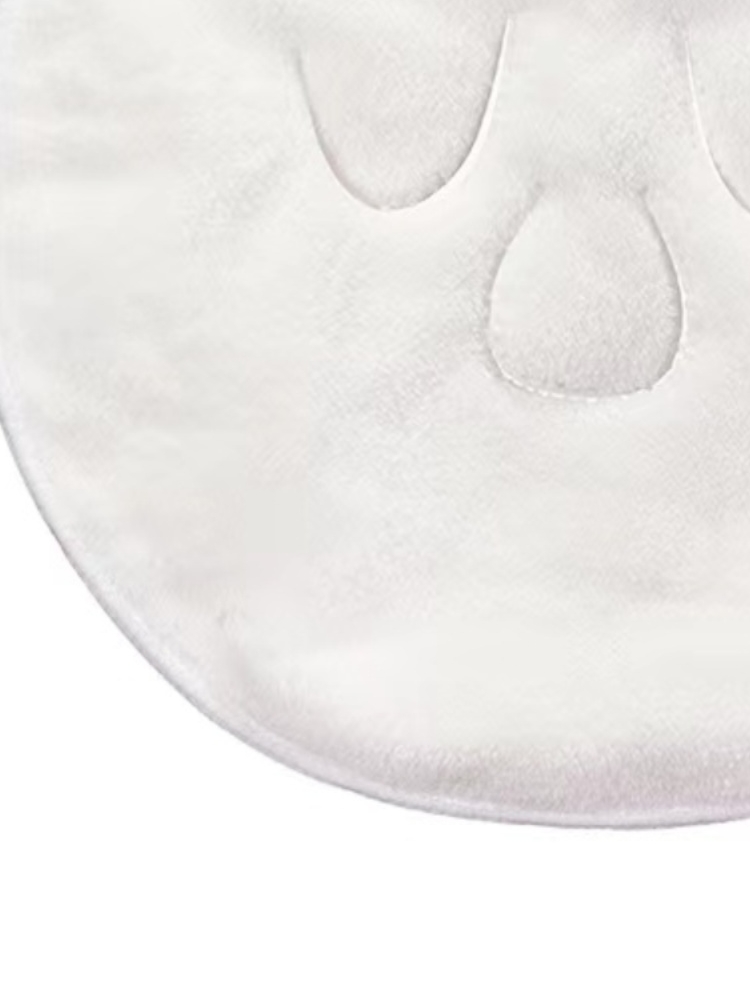 수건을 사용하면 절반의 노력으로 피부 관리를 더욱 효과적으로 할 수 있습니다  연예인들이 뜨거운 수건과 마스크를 얼굴에 대고 있다