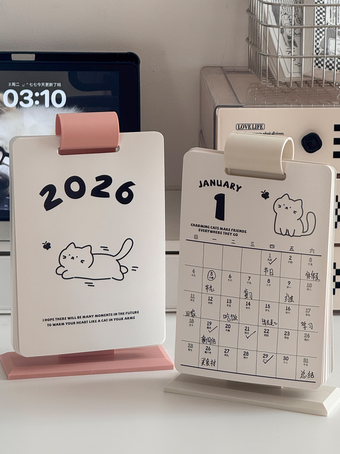 Настольный календарь с милым котом на 2025-2026 годы, новый календарь, высококачественный настольный календарь для офиса Изображение 1