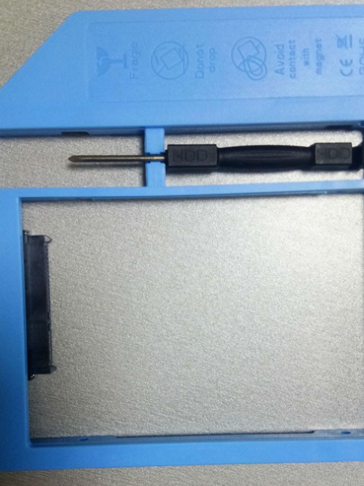 공장 직접 판매 블루 노트북 9.0MM 광학 드라이브 하드 드라이브 베이 SSD 솔리드 스테이트 SATA3 TO SATA3 인터페이스