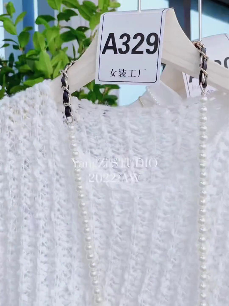 MILK WEAR SOFT WAXY SWEATER JAPANESE LAZY RETRO HIGH-END LOOSE WHITE KNIT SWEATER WOMENS EARLY AUTUMN