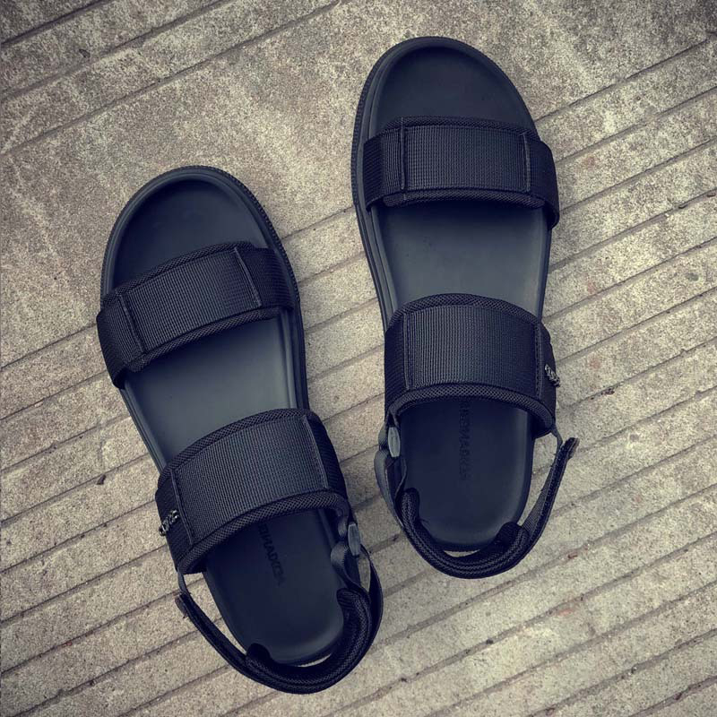 SANDALS MENS 2024 NEW SUMMER WEAR SPORTS SLIPPERS NON-SLIP SOFT SOLE OUTDOOR MENS CASUAL BEACH SHOES