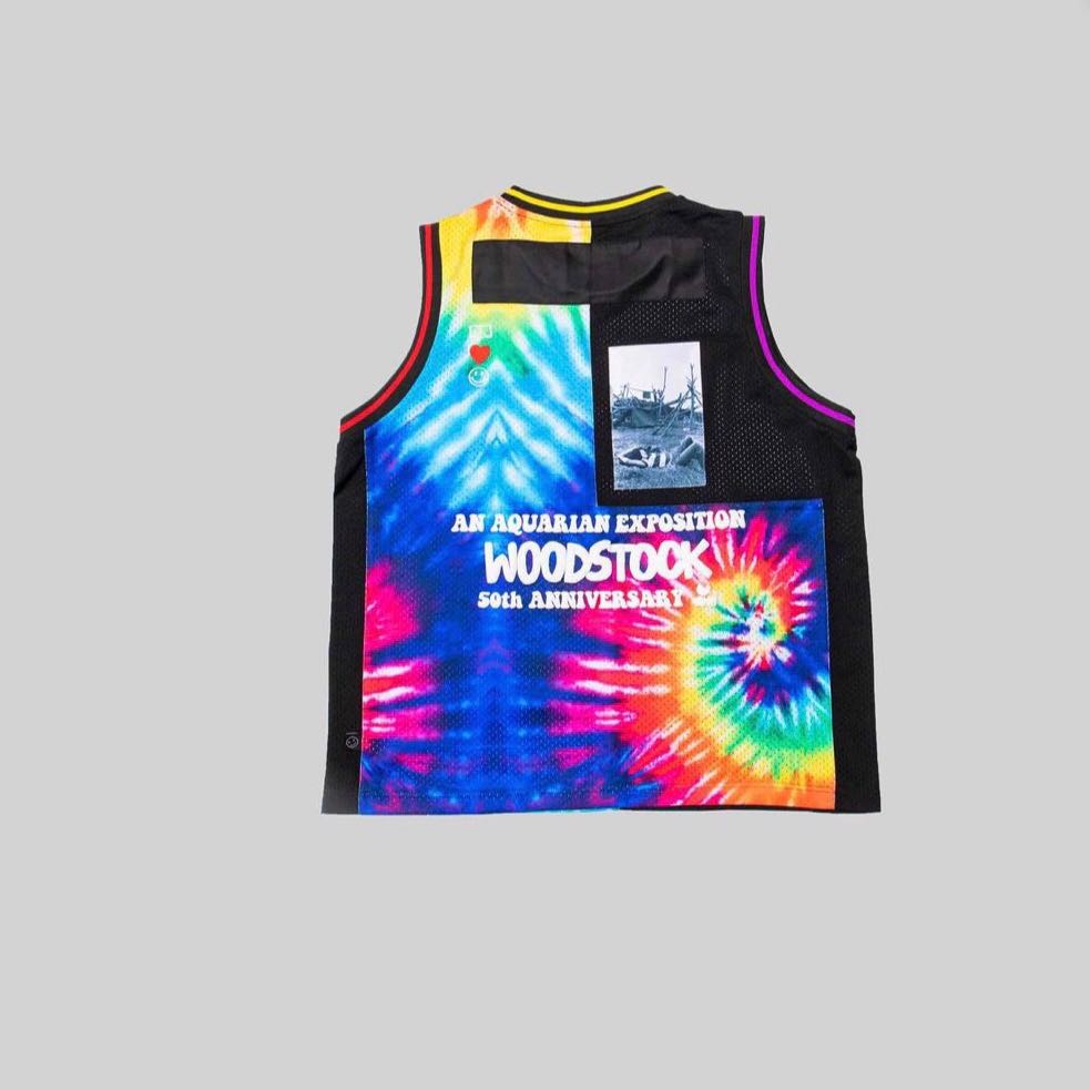 WOODSTOCK NICE KICKS 공동 50주년 기념 레인보우 타이다이 스포츠 유니폼과 조끼[남성 및 여성용]