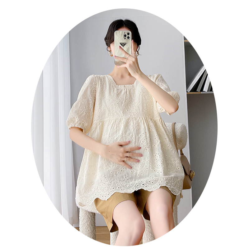 SUMMER MATERNITY SUIT 2025 FASHION APRICOT CUT-OUT LACE SHIRT LOOSE HEM TOP AND KHAKI TUMMY PANTS